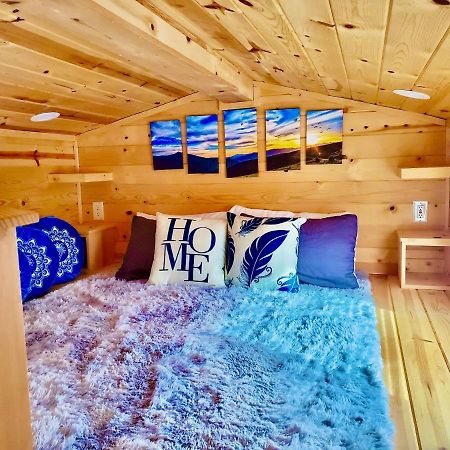 Cute Sedona Green-Certified Cedar Tiny Home 卡顿伍德 外观 照片