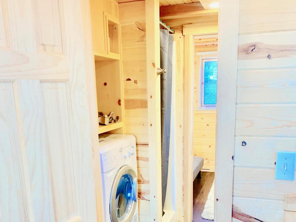 Cute Sedona Green-Certified Cedar Tiny Home 卡顿伍德 外观 照片